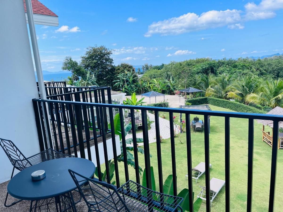 White Seaview Residence Klong Muang Beach Exterior foto