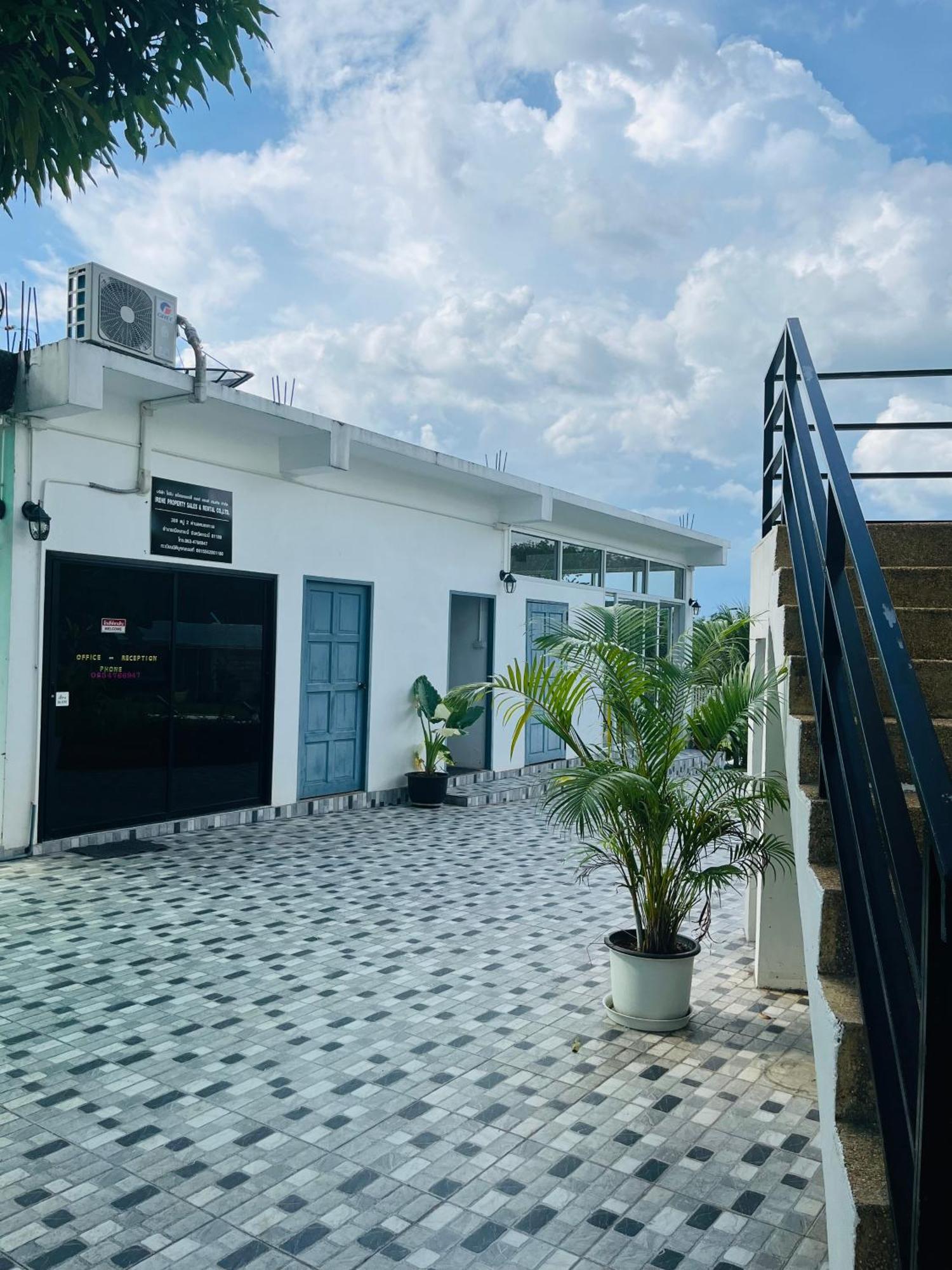 White Seaview Residence Klong Muang Beach Exterior foto